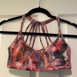 Lululemon sport bra